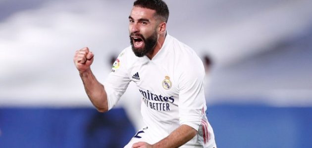 يزين كارفخال قائمة ريال مدريد لمباراة قادش