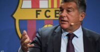 شجار حاد بين قائد برشلونة و رئيس النادي