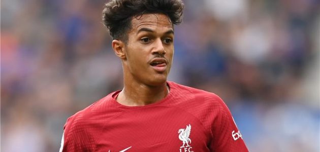 فيديو | أسيست محمد صلاح.. كارفاليو يسجل هدف ليفربول الأول أمام ليون