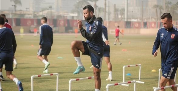 الأهلي يتطلع لمصالحة جماهيره.. وفيريرا يطالب الزمالك بالتركيز