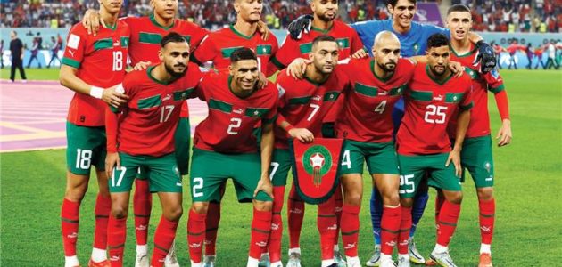 ليكيب تختار ثلاثي المغرب في التشكيل المثالي لكأس العالم 2022