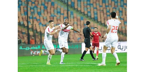 الأهلي والزمالك يهزمان فاركو وحرس الحدود