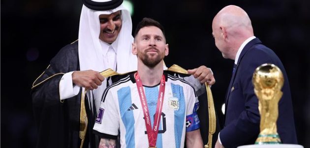 ميسي يتلقى عرضًا ماليًا خرافيًا مقابل بشت التتويج بكأس العالم