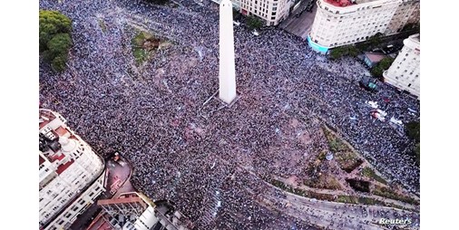 500 ألف أرجنتيني لجماهير فرنسا: «كفوا عن البكاء»!