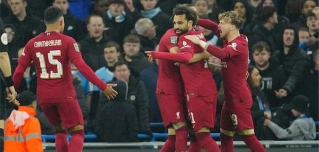 تشكيل ليفربول أمام أستون فيلا في الدوري الإنجليزي.. محمد صلاح أساسيًا وعودة فان دايك