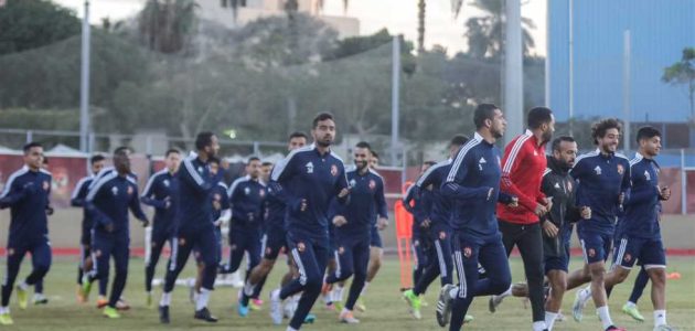 في الجول يكشف موقف مصابي الأهلي.. وكيف يفكر كولر في حل أزمة الغيابات أمام الزمالك