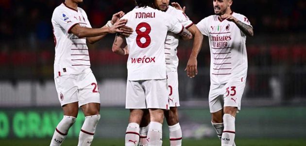 1-0؟ لا مشكلة.. ميلان ينتصر على مونزا ويزاحم إنتر مؤقتا في وصافة الدوري