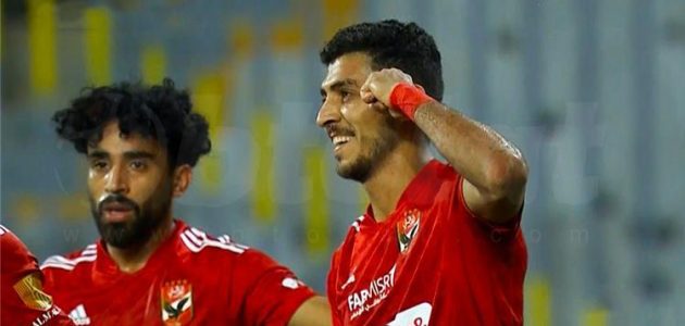 محمد شريف: الأهلي يدخل مباراة الوداد من أجل الفوز وإسعاد الجماهير