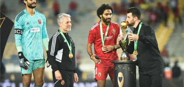 مدرب الأهلي يوضح تفاصيل حديث كولر للاعبين بين شوطي مباراة الوداد