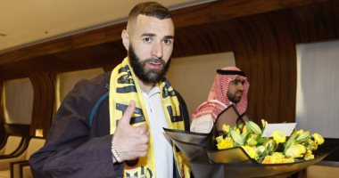 الاتحاد السعودى مهدد بالحرمان من قيد كريم بنزيما