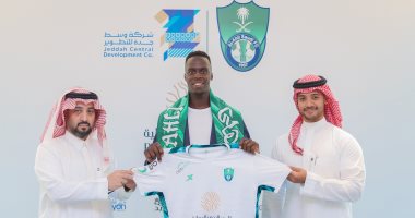 ميندي: انضممت لصفوف الأهلي لجلب الألقاب في الدوري السعودي