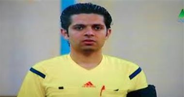 أحمد الغندور حكما لمباراة الأهلي والإسماعيلى فى الدورى