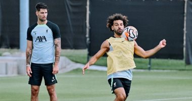 محمد صلاح يتدرب بجدية مع ليفربول استعدادًا للموسم الجديد.. فيديو