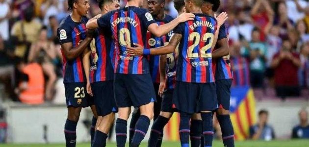 برشلونة يُحدد موقفه من عرض الهلال السعودي لضم نجم الفريق