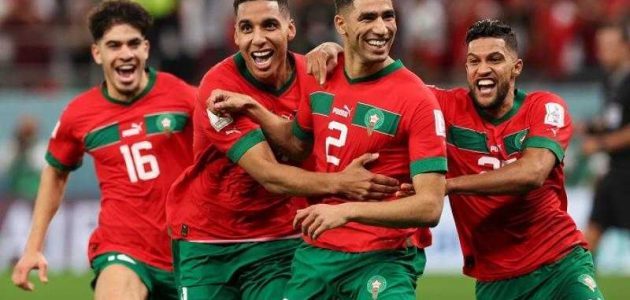 نجم المغرب يحسم انتقاله إلى مانشستر يونايتد